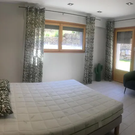 Gite Du Travers Nyaraló Sebrazac