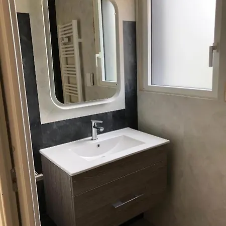 Gite Du Travers Nyaraló *